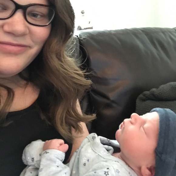 Meet your Posher, Allison - Picture 2 of 2